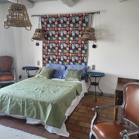 Maison Au Calme Sur Arles Villa Екстериор снимка