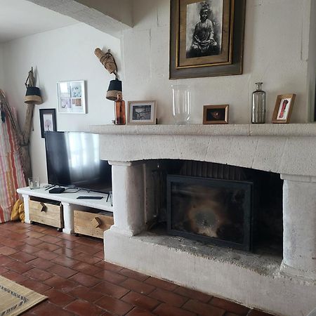 Maison Au Calme Sur Arles Villa Екстериор снимка