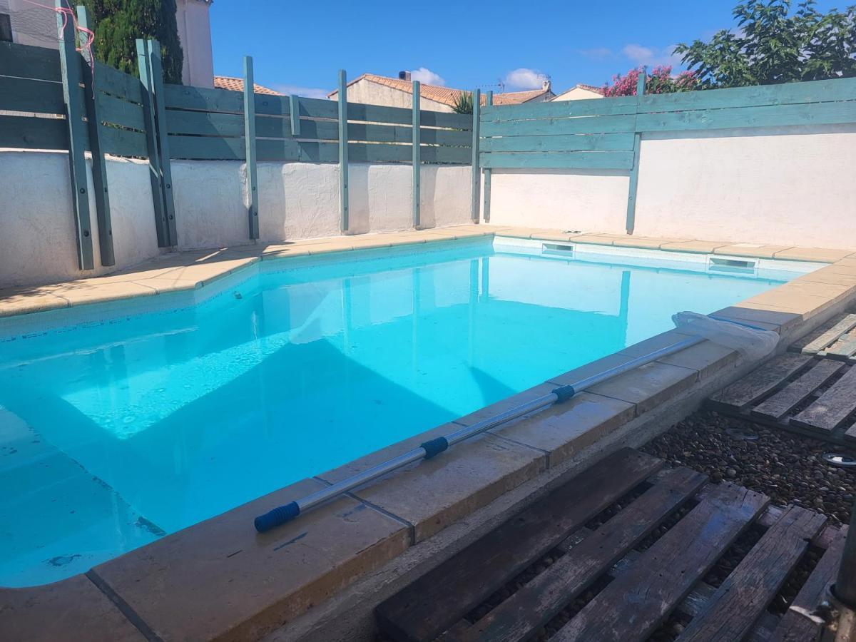 Maison Au Calme Sur Arles Villa Екстериор снимка